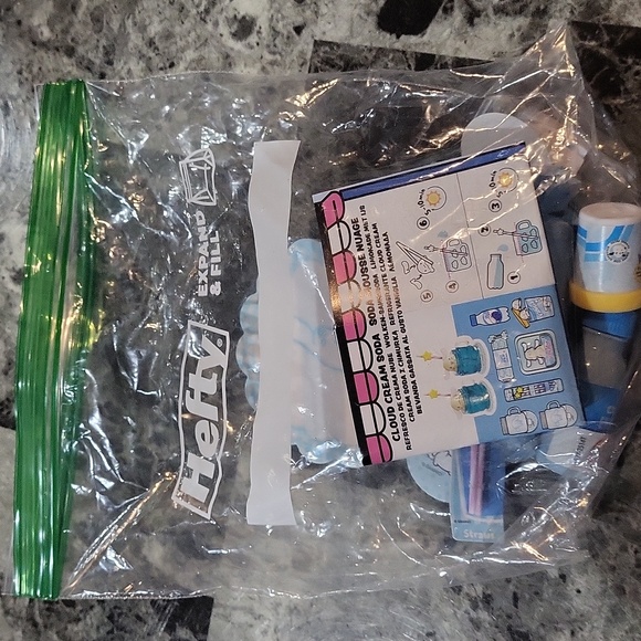 Miniverse Make It Mini Hello Kitty & Friends - Picture 4 of 4